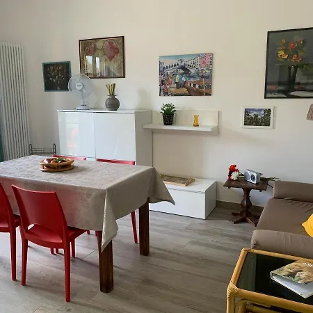 Nyaraló Casa Tiffany Tra E Monti *